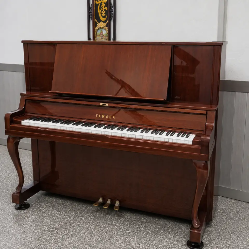 Piano Yamaha YU30MhC